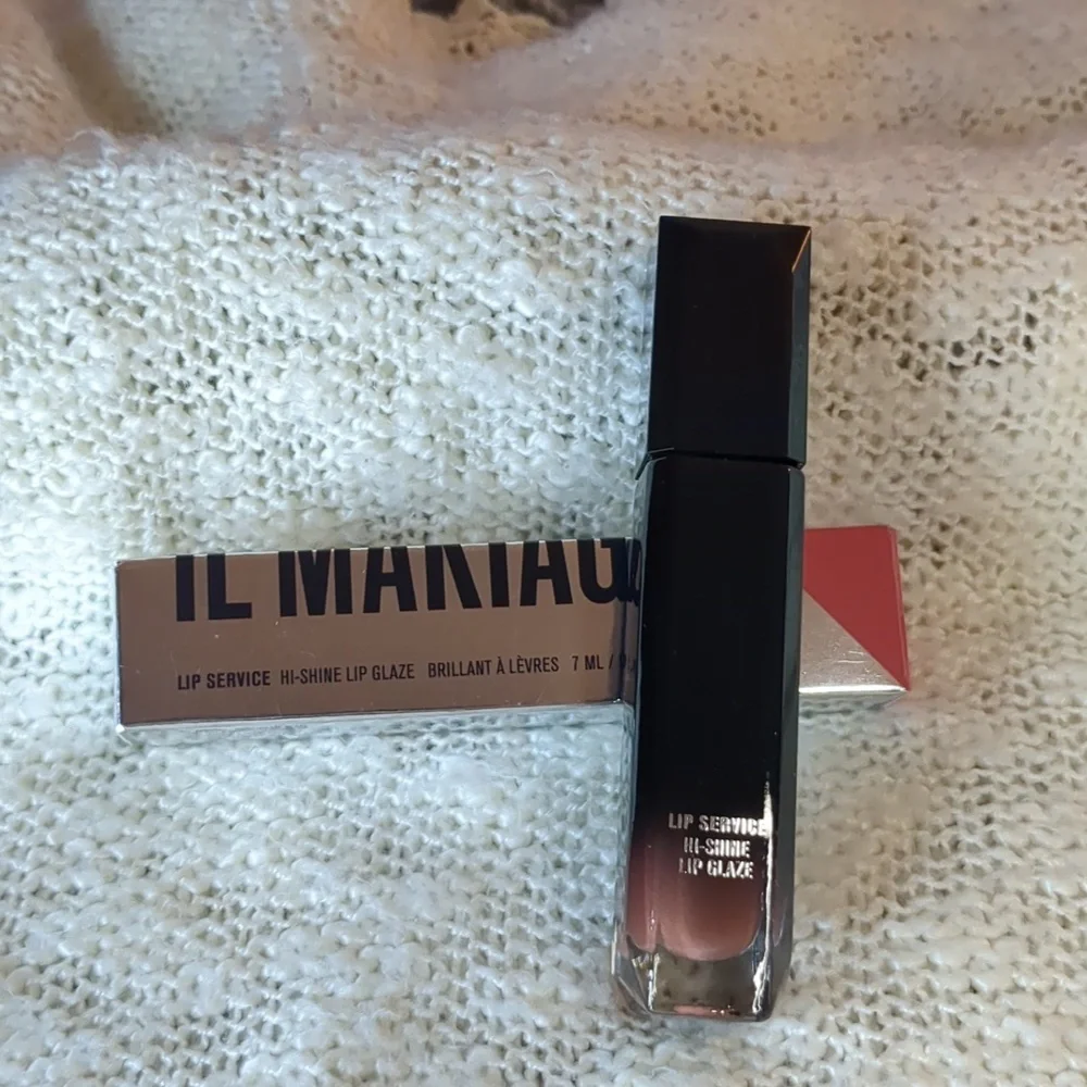 IL MAKIAGE Lip Service Hi-Shine Lip Color in PDA, 7ml/0.23fl oz
